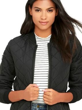 Element Eden Vintage NWOT Quilted Black Bomber Jacket Small